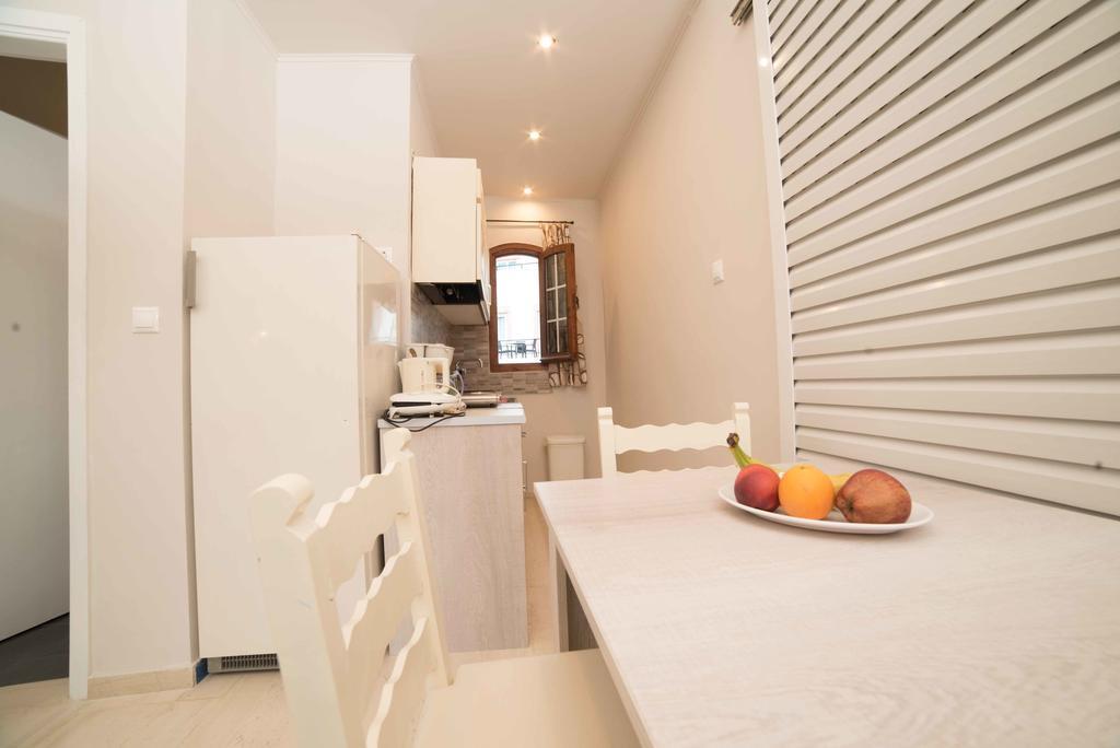 Athena Apartments Agia Galini Exteriör bild
