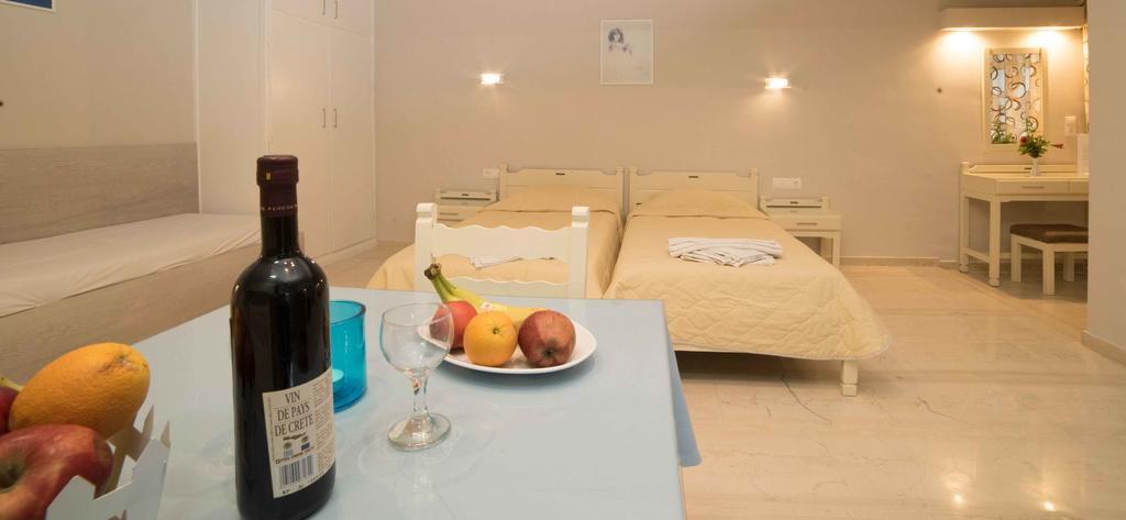 Athena Apartments Agia Galini Exteriör bild