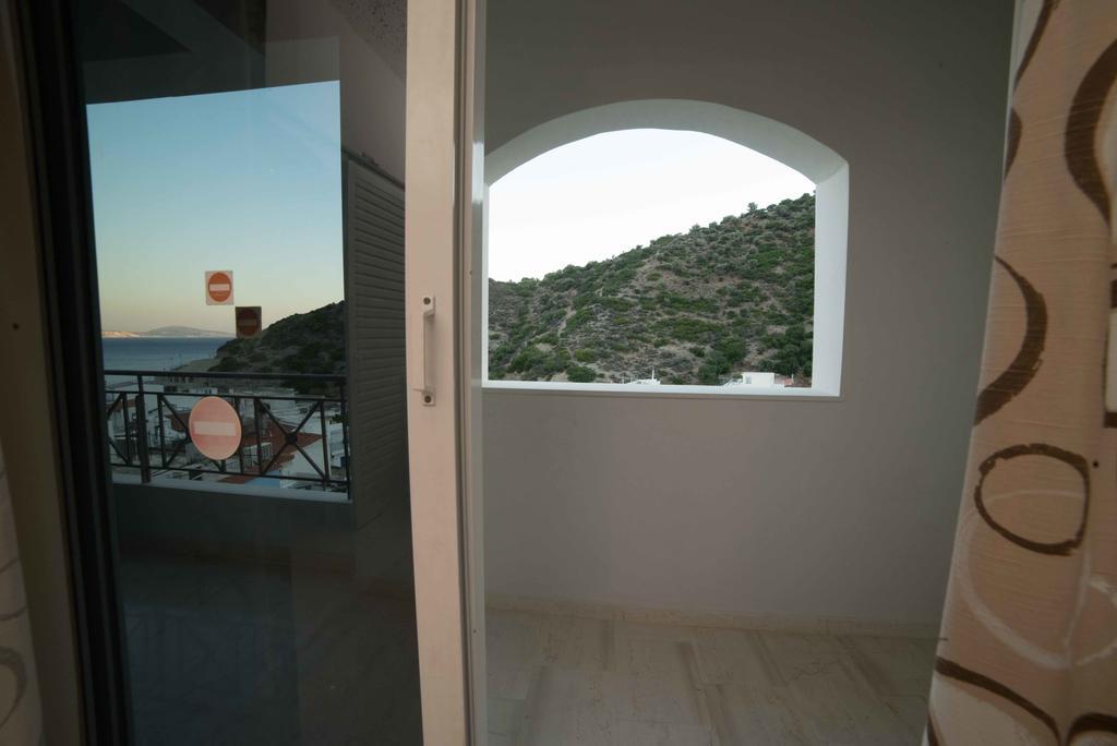 Athena Apartments Agia Galini Exteriör bild
